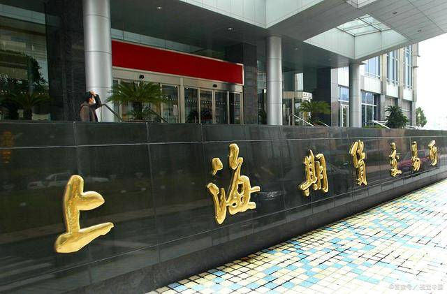 新入门期货的小伙伴一定要<strong></p>
<p>期货的价格</strong>了解期货结算价格的计算方法