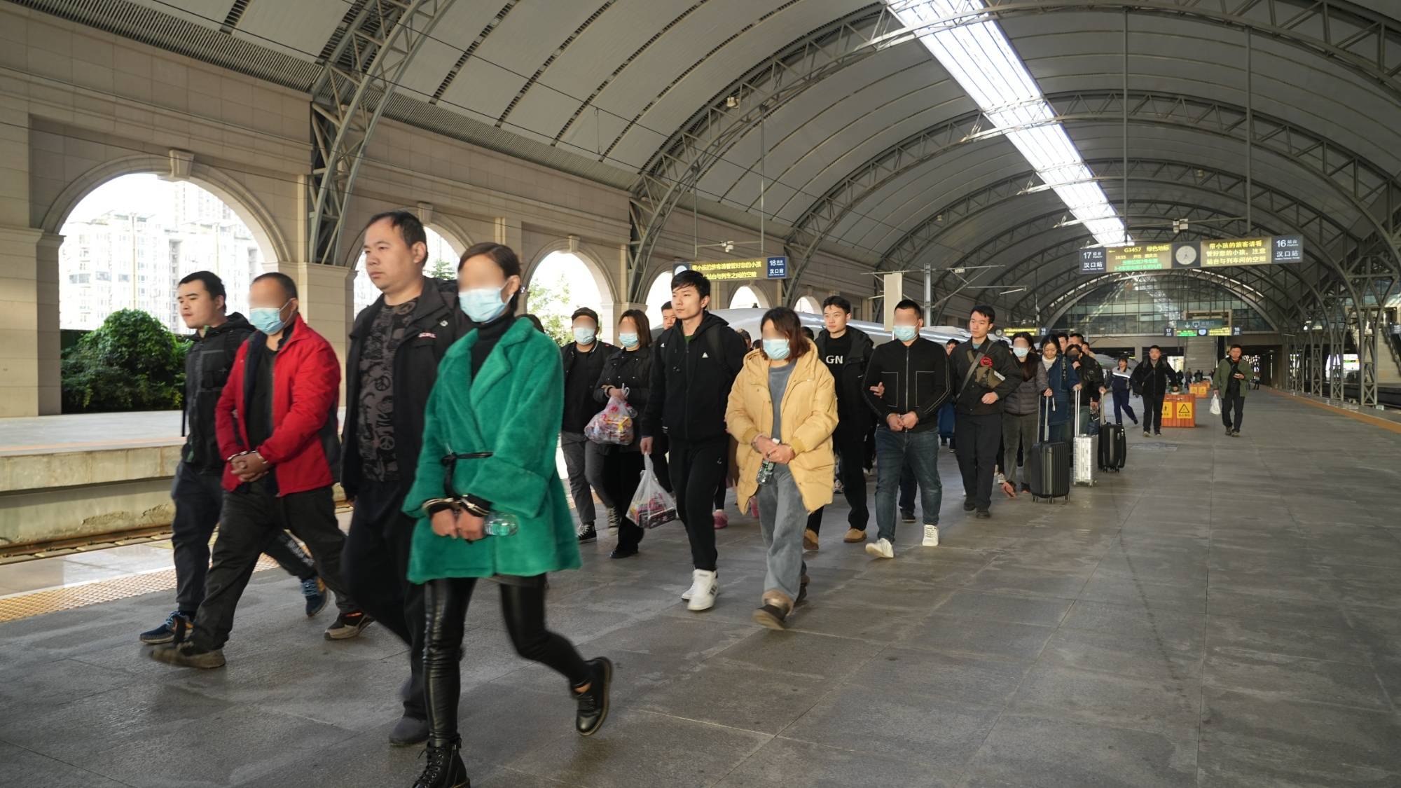 涉案10亿<strong></p>
<p>龙币虚拟币</strong>，武昌警方打掉一虚拟币洗钱团伙