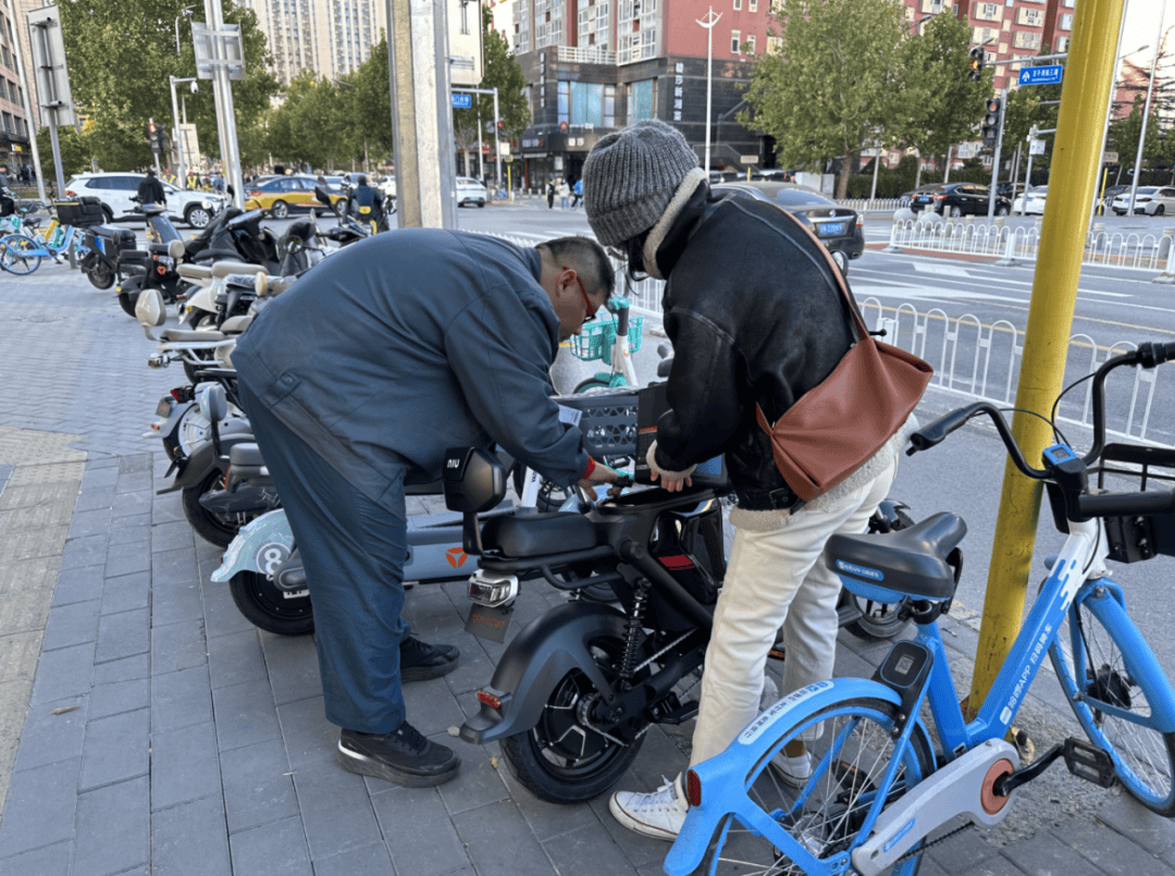 电动自行车“新规”即将实施<strong></p>
<p>怎么发行虚拟币</strong>，北京部分车管站“扎堆儿”上牌