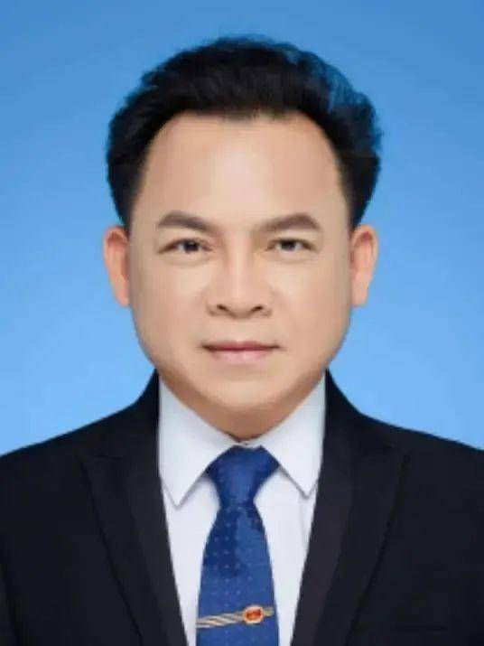 卸任市委书记3天后<strong></p>
<p>比特币等虚拟商品</strong>，55岁的他任省政府党组成员！