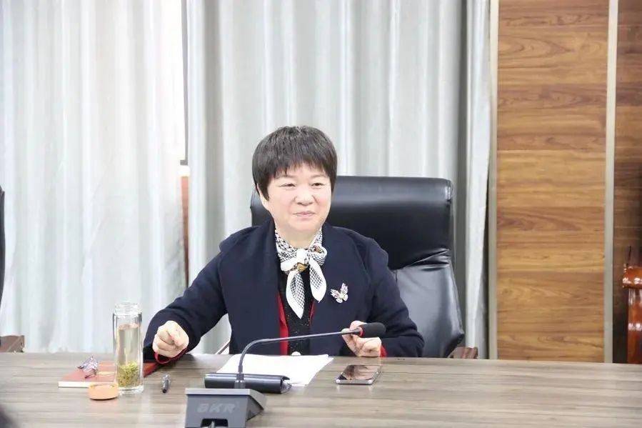 河南一原副厅级女干部被开除党籍<strong></p>
<p>虚拟币国家认可吗</strong>！卸任不到两个月就被查