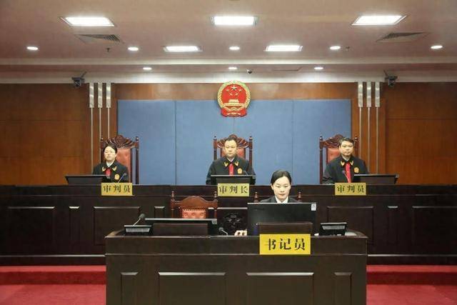 涉案超5200万<strong></p>
<p>虚拟币传销</strong>！山东潍坊市综合保税区原党工委副书记、管委会主任徐洪吉一审获刑16年