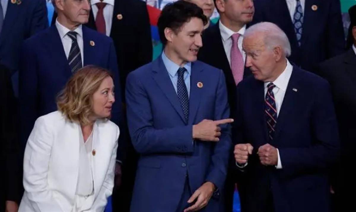 G20峰会“全家福”史上第一次重拍<strong></p>
<p>虚拟币的push</strong>，拜登赶上任内最后一张“大合影”，此前白宫否认“被冷落”