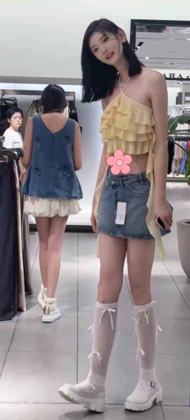 女孩身高2米26貌美如花<strong></p>
<p>网络虚拟币有哪些</strong>，妈妈天天发愁：白长这么漂亮，没人敢追