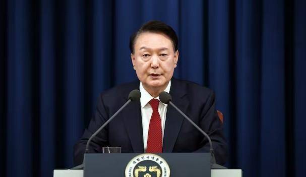 法院下达“最后通牒”<strong></p>
<p>欧盟币虚拟货币</strong>，连抓人带抄家，尹锡悦还能垂死挣扎一下？