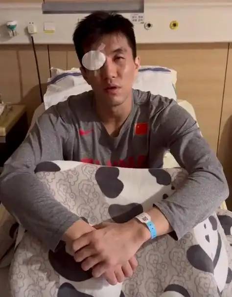 郭艾伦再次发声：弄伤<strong></p>
<p>虚拟币价格排行</strong>我的人没发过一条道歉短信