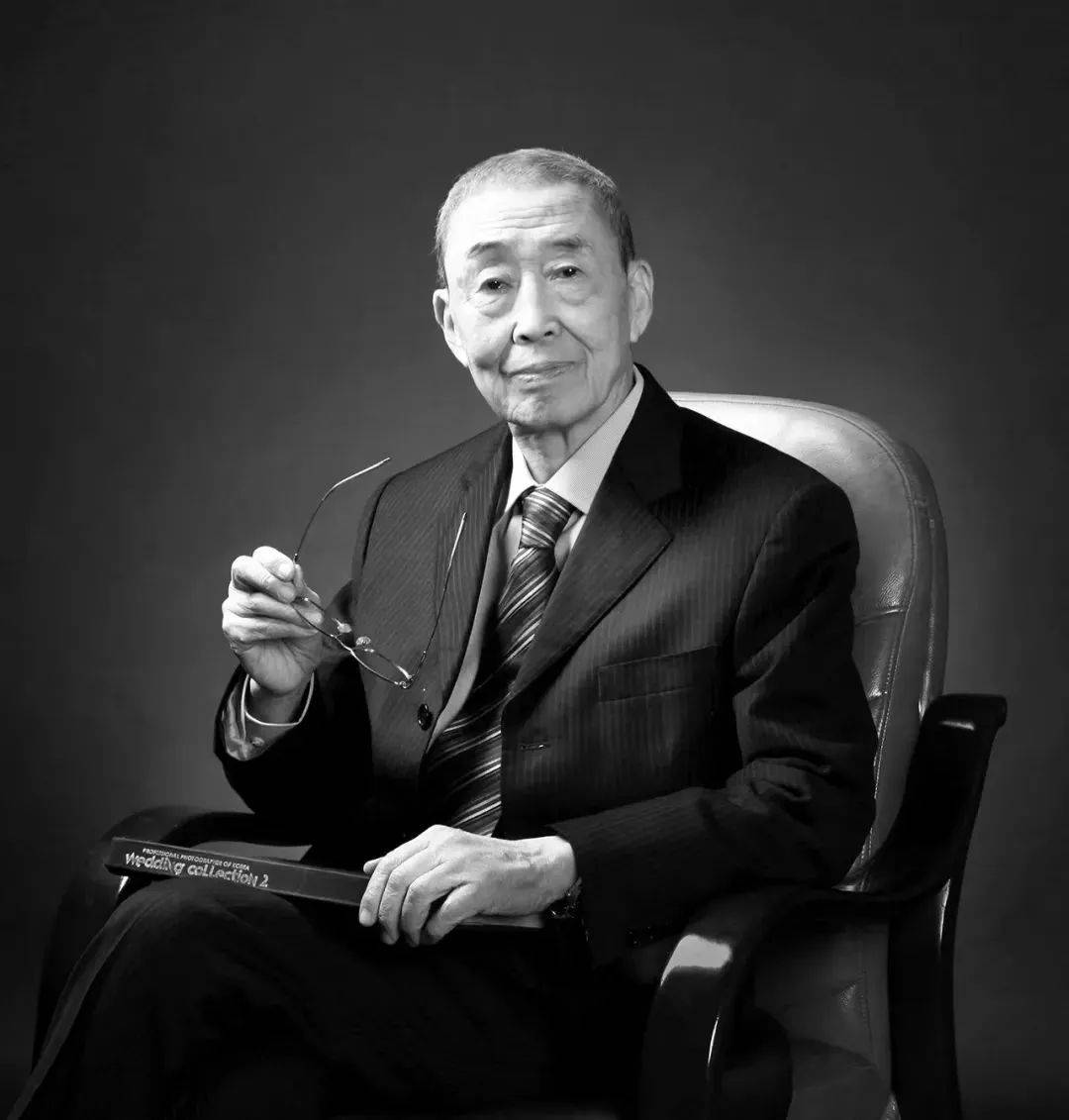 突发讣告<strong></p>
<p>2017虚拟币排名</strong>！他于19日8时22分去世