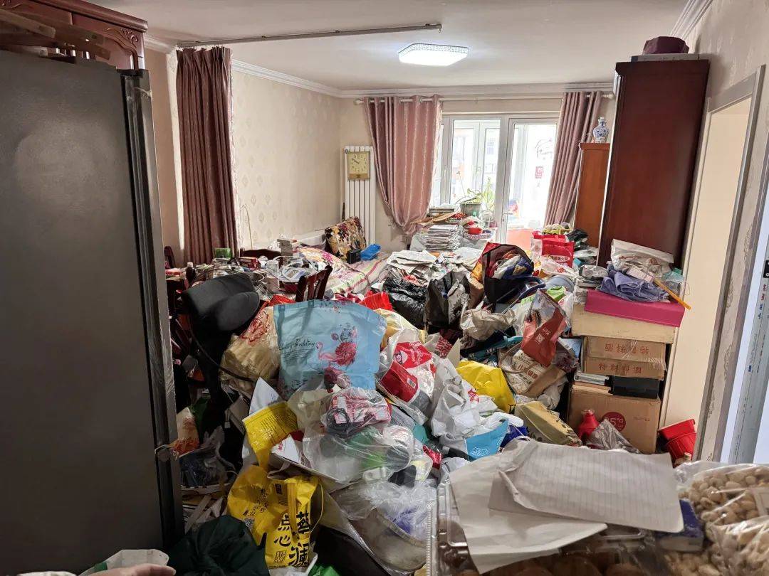 退休金超9000<strong></p>
<p>美国虚拟币交易</strong>，91岁老人家中却“垃圾成山”！原因心酸