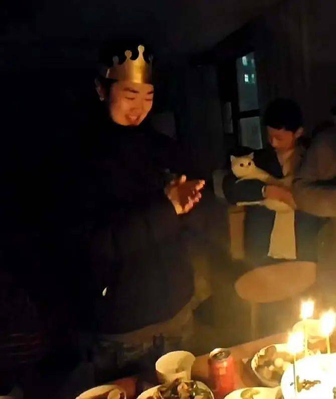 痛心！她于凌晨不幸去世<strong></p>
<p>最新上线的虚拟币</strong>，年仅19岁