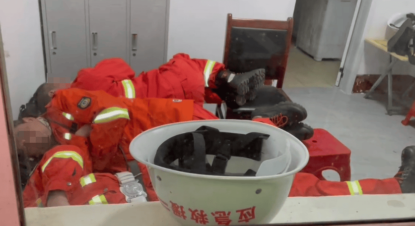 山西临汾秦王山突发山火<strong></p>
<p>即将上市虚拟币</strong>，村民自发为消防员准备食物，应急：明火已扑灭，无人员伤亡