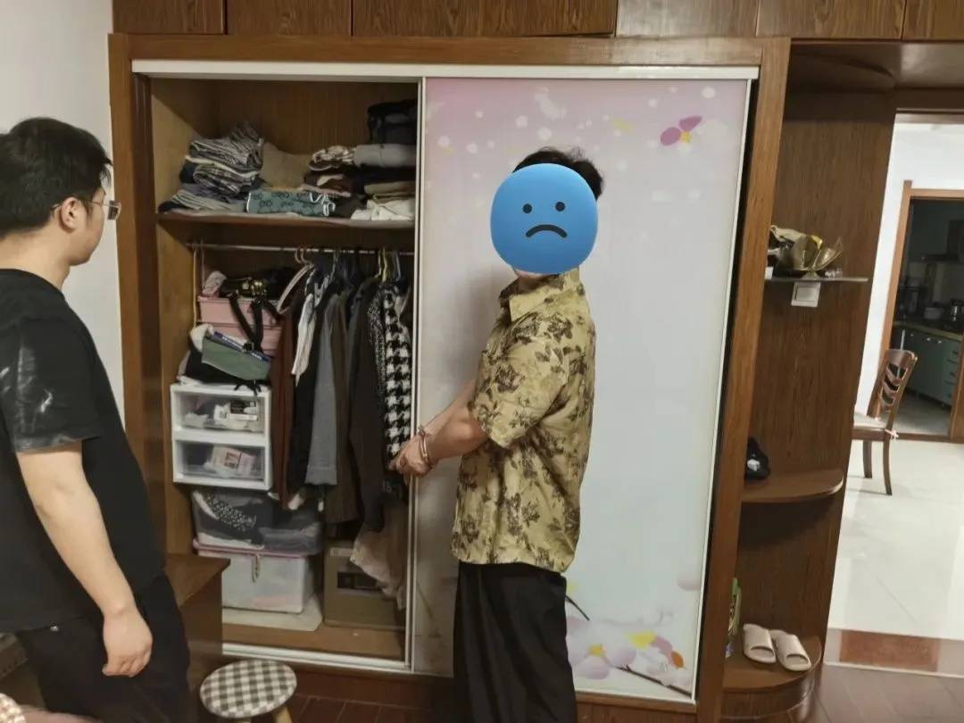 江苏一男子戴仿真“人皮”面具入室盗窃<strong></p>
<p>华币</strong>，流窜多个小区作案，涉案金额达15万余元