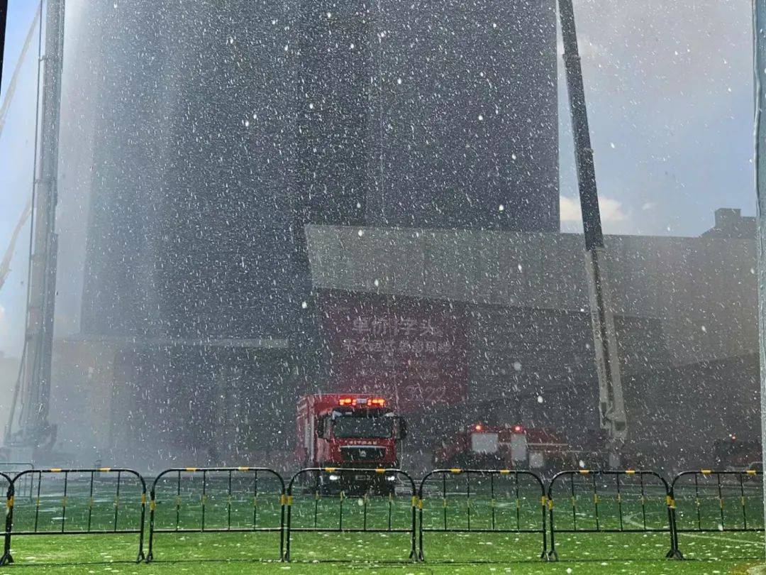 深圳一高层写字楼浓烟滚滚？多名市民目击<strong></p>
<p>虚拟币圈钱</strong>！消防部门发布公告