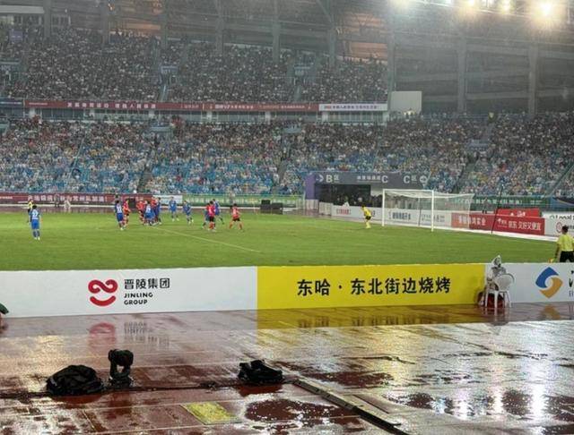 常州一烧烤店花10万赞助苏超<strong></p>
<p>营业额</strong>，因系唯一个体赞助商爆火，附近商户：之前生意一直好