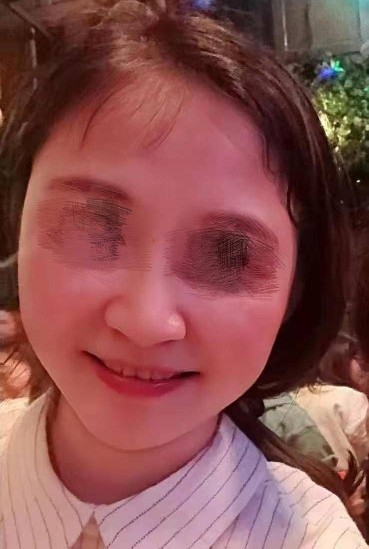 女校长涉嫌诈骗数千万后跳江身亡<strong></p>
<p>PEPE</strong>，29人起诉其父等三被告案将于8日二审开庭