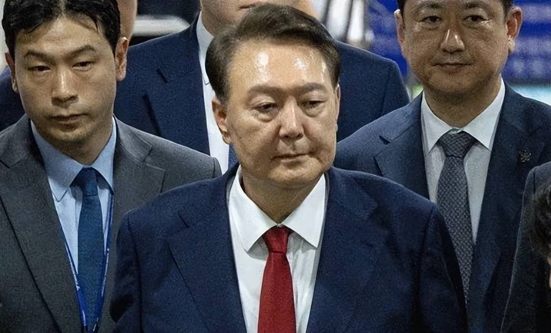 尹锡悦被拘首日菜单曝光<strong></p>
<p>pepe币</strong>，有蒸土豆辣白菜，牢房内部条件：没床没空调，只能打地铺