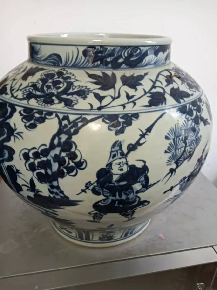 震惊！上海年轻男子和大爷结成“忘年交”<strong></p>
<p>明航</strong>，谁料对方竟在背后...200余万积蓄被掏空！