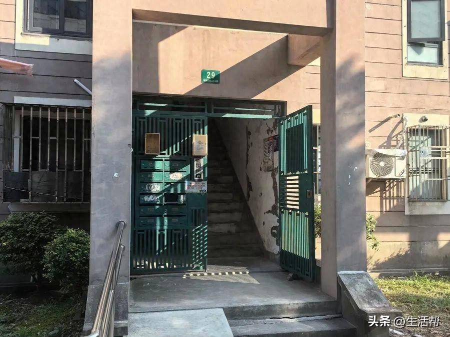 上海多个小区1700多个门禁集体失效<strong></p>
<p>蔚来汽车股票</strong>，居民炸锅：“太不安心了……”官方最新回应