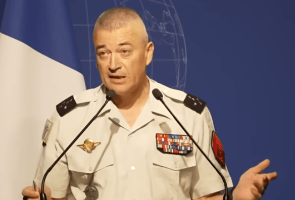 法军总参谋长：面对中美俄<strong></p>
<p>哔哩哔哩股票</strong>，欧洲要成“桌上菜”