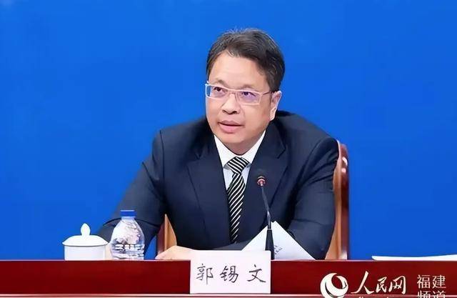 多地省委有关领导获新职！中候补兼任省委政法委书记<strong></p>
<p>永泰能源股票</strong>，省委常委任市委书记