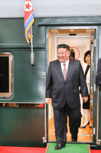 金正恩女儿首登国际舞台<strong></p>
<p>选股票</strong>，引爆接班传闻！英国首相被架空，工党内斗成全武行…