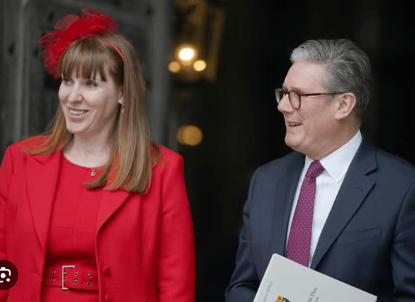 金正恩女儿首登国际舞台<strong></p>
<p>选股票</strong>，引爆接班传闻！英国首相被架空，工党内斗成全武行…