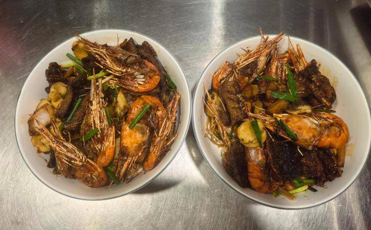 一碗面2208元！杭州一网红店再推“天价面” 有食客称用料足<strong></p>
<p>选股票</strong>，但不会复购