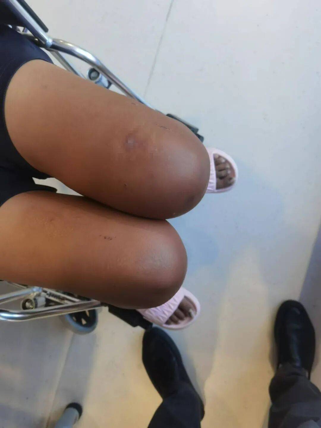 心痛！14岁少女遭体罚后身亡！“发出6封求救信<strong></p>
<p>股票上市</strong>，均被老师截留”