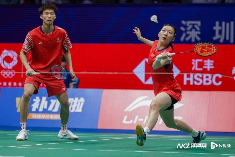 中国羽毛球大师赛于深圳开拍<strong></p>
<p>万达电影股票</strong>，国羽首日7战4胜