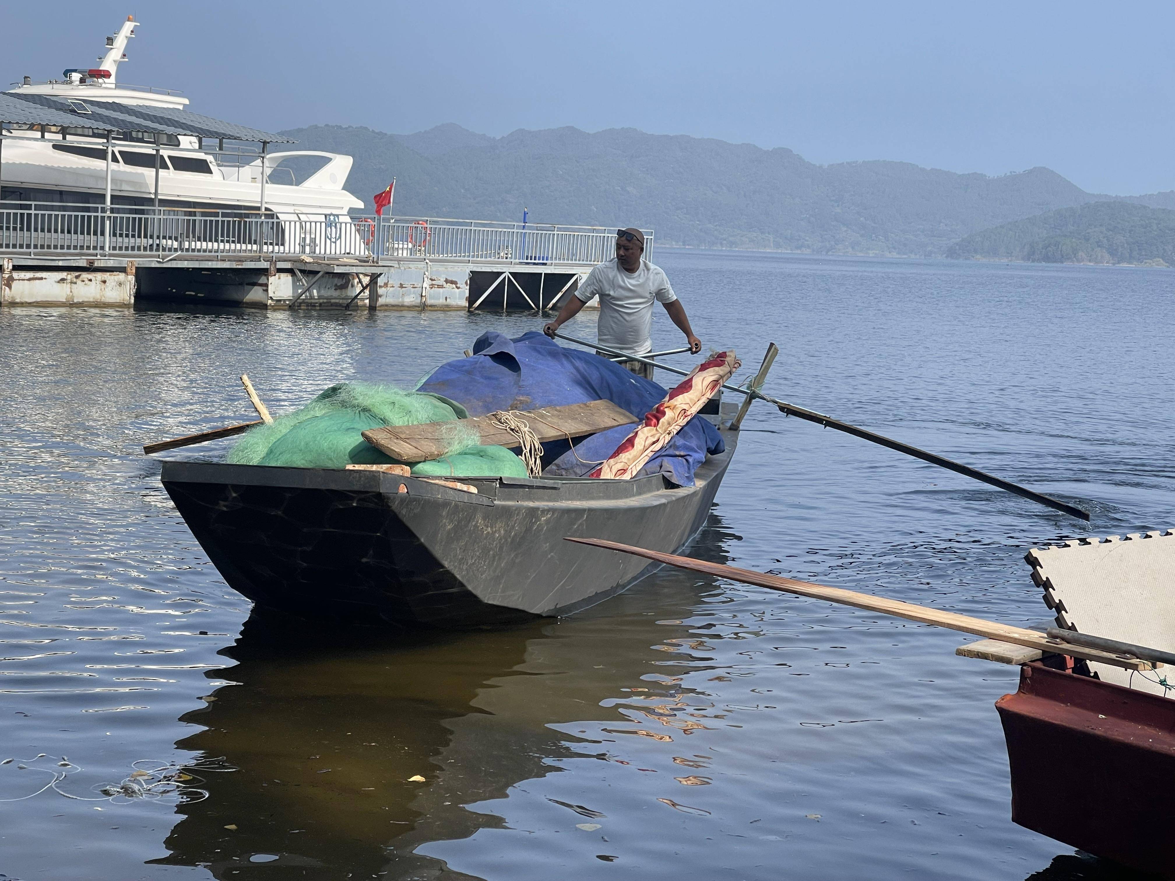 密云“水库鱼”将开捞：水面变宽水深了<strong></p>
<p>川大智胜股票</strong>，捕捞比往年上难度