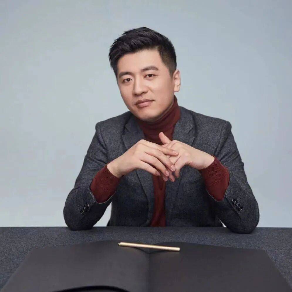 张雪峰团队：直播中出现不当言论被举报<strong></p>
<p>雷柏科技股票</strong>，公司正处理
