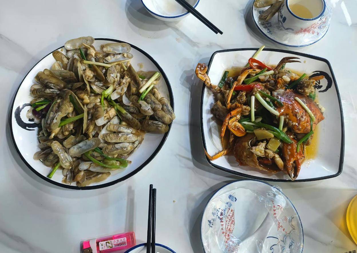 惠州一餐厅两个菜收661元<strong></p>
<p>三博脑科股票</strong>，顾客投诉后称已获退款400元，官方回应
