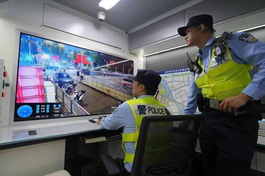 突然群发<strong></p>
<p>荣盛发展股票</strong>!大批上海市民收到警方短信!全市爆火网红已被锁定...有爸爸因孩子违规被罚款