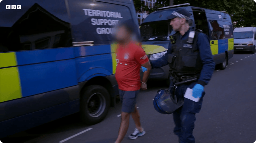 凯特患癌竟因辉瑞疫苗?伦敦4万被盗手机直飞香港<strong></p>
<p>荣盛发展股票</strong>,比贩毒暴利产业链曝光…