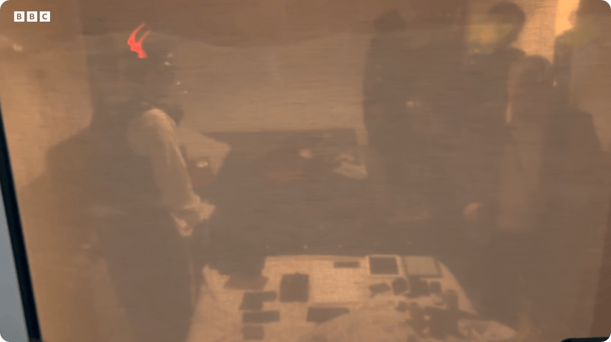 凯特患癌竟因辉瑞疫苗?伦敦4万被盗手机直飞香港<strong></p>
<p>荣盛发展股票</strong>,比贩毒暴利产业链曝光…