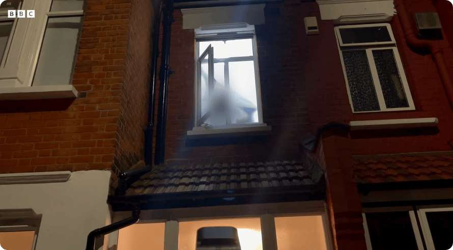 凯特患癌竟因辉瑞疫苗?伦敦4万被盗手机直飞香港<strong></p>
<p>荣盛发展股票</strong>,比贩毒暴利产业链曝光…