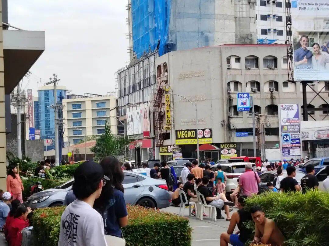 在菲华人亲历7.6级强震:震感强烈<strong></p>
<p>广联达股票</strong>,有女生被吓哭|鱼眼·热点