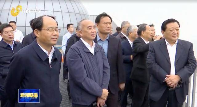 山东省委书记调研期间<strong></p>
<p>海南发展股票</strong>,前往东方航天港,观看火箭发射