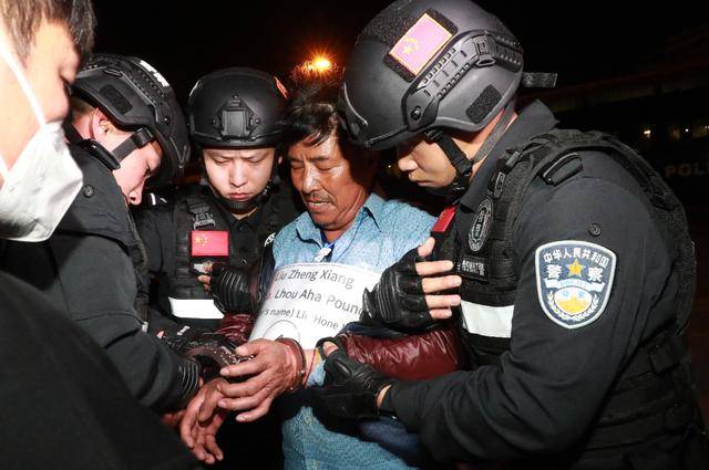 性质极其恶劣<strong></p>
<p>亨通光电股票</strong>,手段极其残忍!缅北刘家犯罪集团专案详情披露