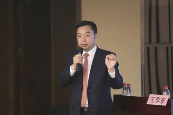 中纪委发布8人被查<strong></p>
<p>航发动力股票</strong>,有“内鬼”主动投案