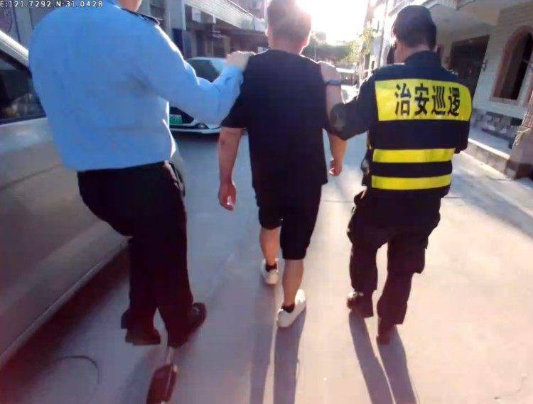 每月稳定收入8000多元却忍不住经常偷快递<strong></p>
<p>海格通信股票</strong>,上海一男子被刑拘