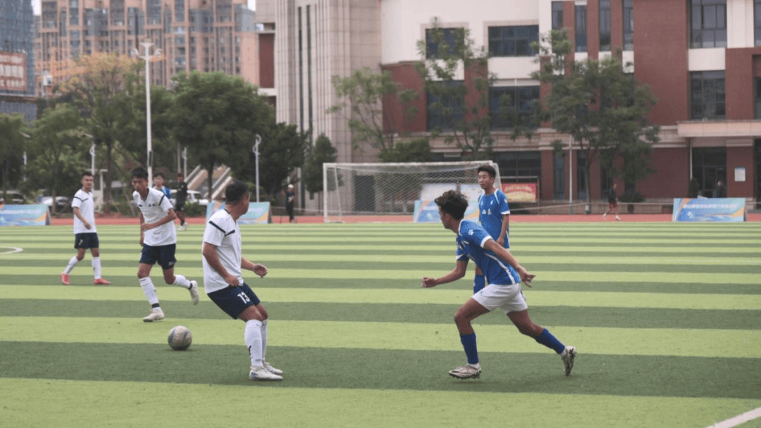 7∶0<strong></p>
<p>博通股票</strong>!晋级四强 剑指冠军