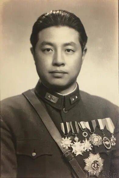 确认了<strong></p>
<p>东方园林股票</strong>！是著名歌手刘若英的爷爷