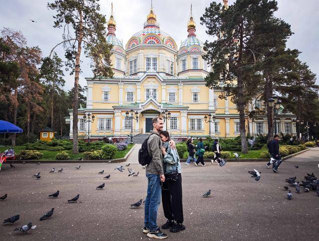 青年说 | 到中亚<strong></p>
<p>宝信软件股票</strong>,奔赴一场激动人心的“探秘”