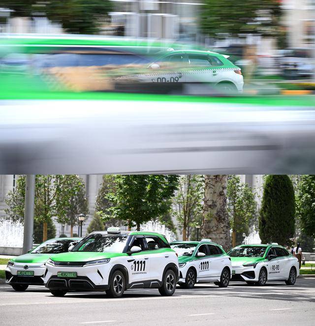 青年说 | 到中亚<strong></p>
<p>宝信软件股票</strong>,奔赴一场激动人心的“探秘”