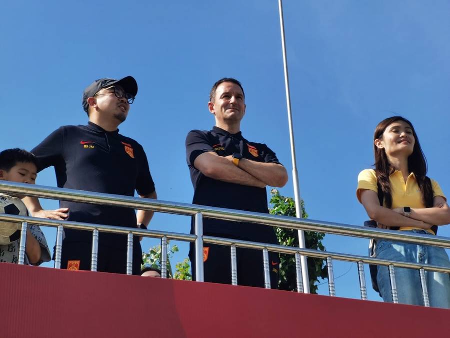 全球选聘四个月<strong></p>
<p>欧菲光股票股吧</strong>,招来只有一年执教经历的本土教练,国足新帅竟是邵佳一