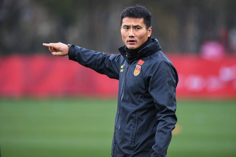 全球选聘四个月<strong></p>
<p>欧菲光股票股吧</strong>,招来只有一年执教经历的本土教练,国足新帅竟是邵佳一