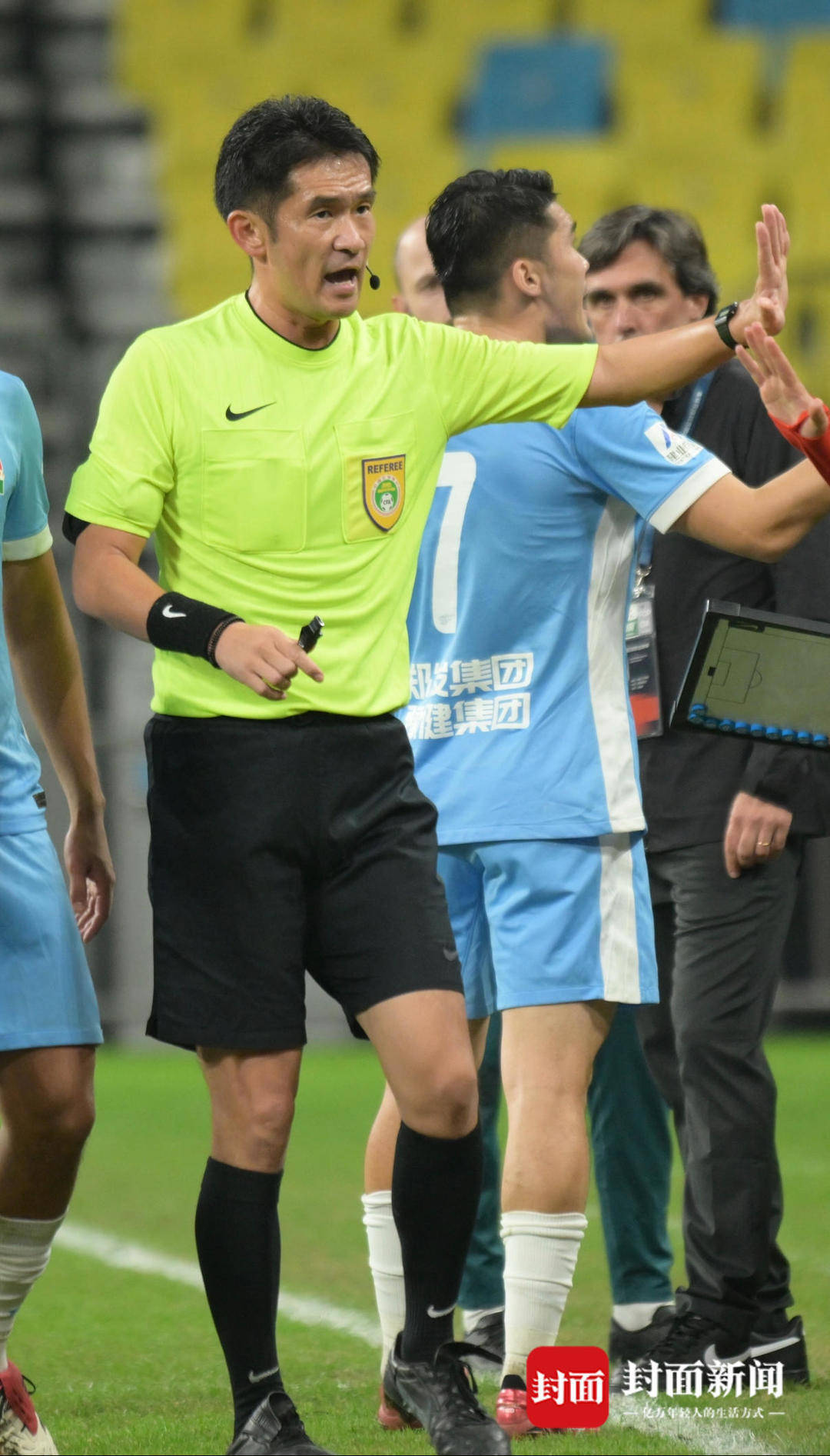 足协认定误判<strong></p>
<p>金发科技股票</strong>!成都蓉城因裁判两次争议判罚中超争冠梦碎