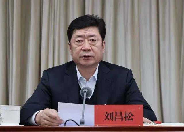 “山东第一区”新书记到任<strong></p>
<p>奥特佳股票</strong>，密集走访调研企业