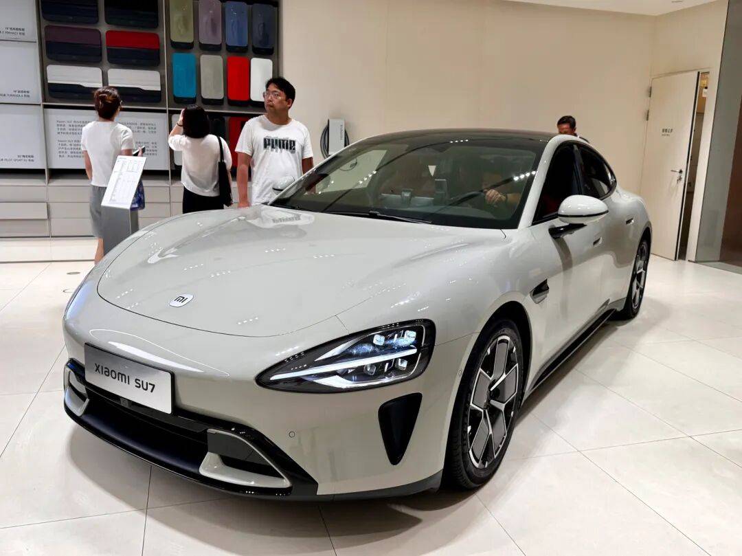 小米SU7常州再起火<strong></p>
<p>广百股份股票</strong>!车主称“锂电池未及时取出”