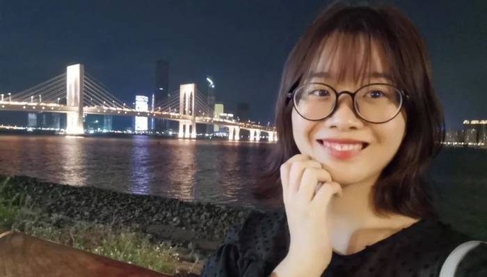 “AI才女”罗福莉官宣加入小米<strong></p>
<p>广百股份股票</strong>，曾传雷军千万年薪挖角